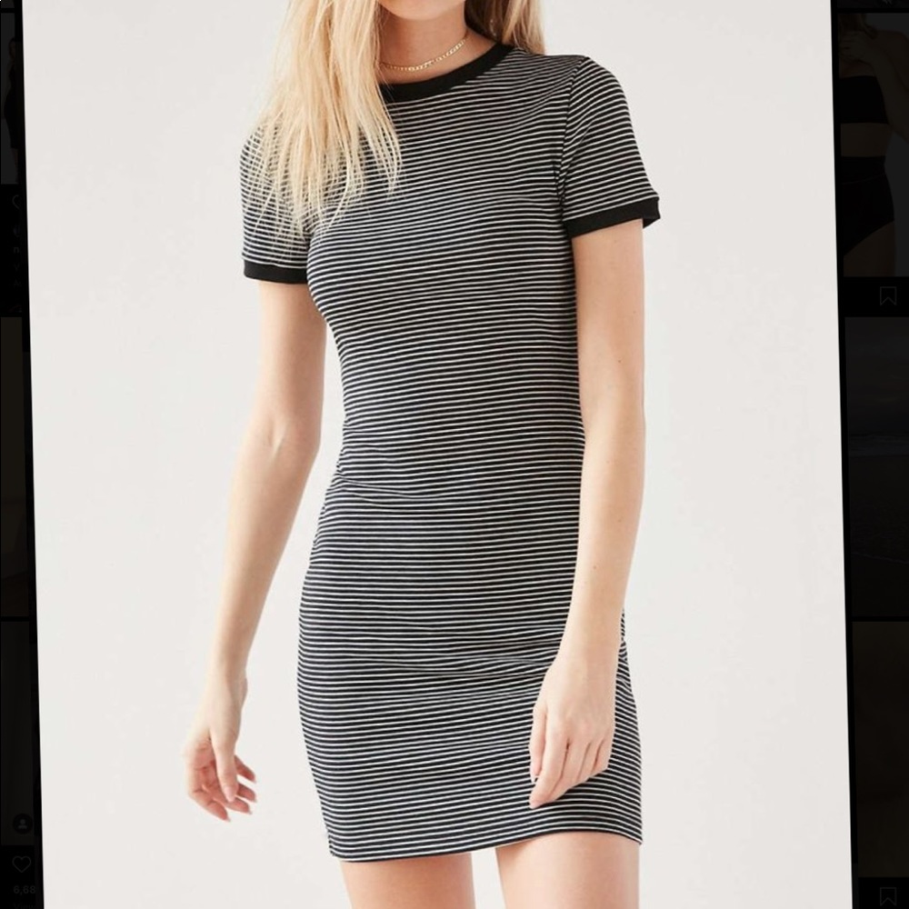 Ribbed Stripped T-shirt Dress
